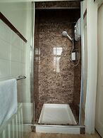 Fines Bayliwick Hotel