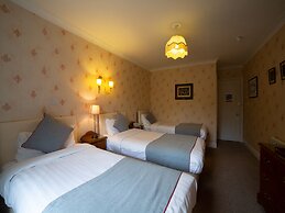 Fines Bayliwick Hotel