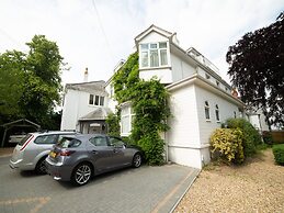 Fines Bayliwick Hotel
