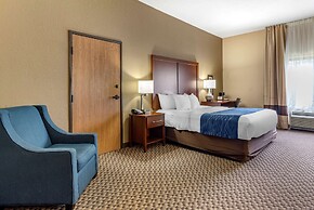 Comfort Inn & Suites