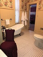 Batcheller Mansion Inn