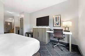Best Western Plus Appleton Airport/Mall Hotel
