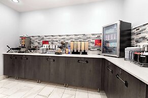 Best Western Plus Appleton Airport/Mall Hotel