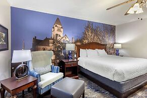 Clarion Pointe Sulphur Springs