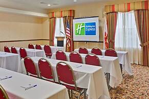 Holiday Inn Express & Suites Beaumont - Oak Valley by IHG