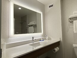 Holiday Inn Express & Suites Beaumont - Oak Valley by IHG