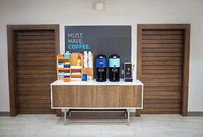 Holiday Inn Express & Suites Center by IHG