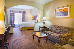 Holiday Inn Express & Suites Center by IHG