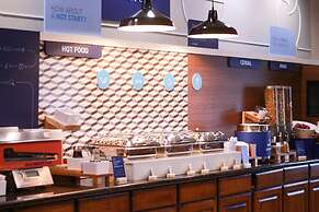 Holiday Inn Express & Suites Center by IHG