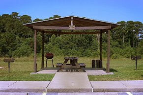 Holiday Inn Express & Suites Center by IHG