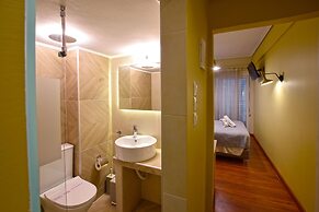 John's Hotel