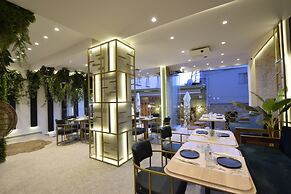 John's Hotel