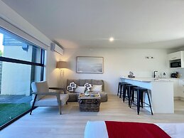 Pacific Harbour Villas