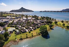 Pacific Harbour Villas