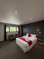 Pacific Harbour Villas