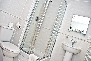 Base Serviced Apartments - Duke Street