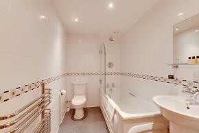 Base Serviced Apartments - Duke Street