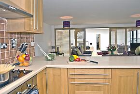 Base Serviced Apartments - Duke Street