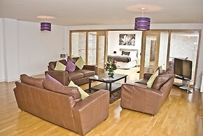 Base Serviced Apartments - Duke Street