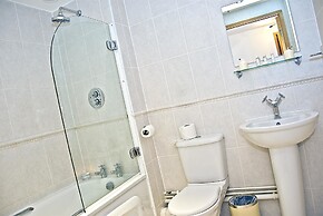 Base Serviced Apartments - Duke Street