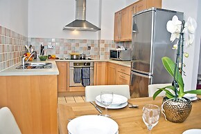 Base Serviced Apartments - Duke Street