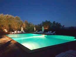 Agriturismo Antico Borgo Poggitazzi