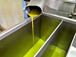 Agriturismo Antico Borgo Poggitazzi