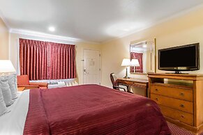 Quality Inn And Suites Gilroy