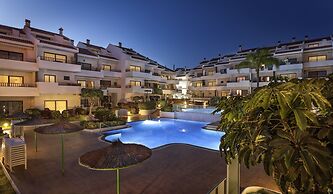 Apartamentos HG Cristian Sur