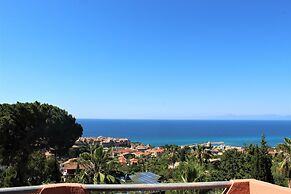 Hotel - Giardino Marchese d'Altavilla