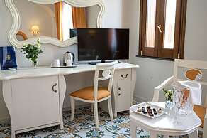 Villa Le Zagare Relais & SPA