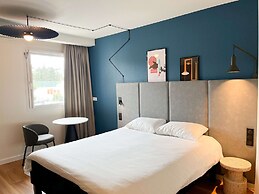 ibis Martigues