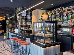 ibis Martigues