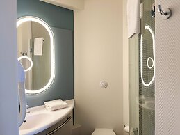 ibis Martigues