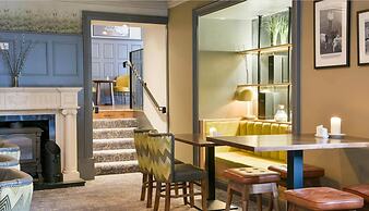 Lahinch Coast Hotel & Suites