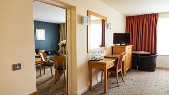 Lahinch Coast Hotel & Suites