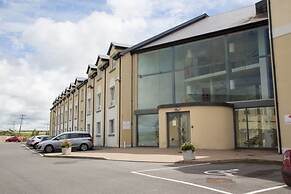 Lahinch Coast Hotel & Suites