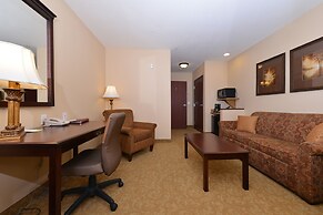 Comfort Inn & Suites McMinnville Wine Country