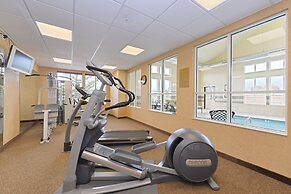 Comfort Inn & Suites McMinnville Wine Country