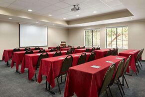 La Quinta Inn & Suites by Wyndham Dublin