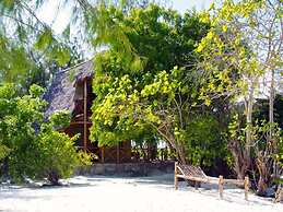 Pakachi Beach Resort & Hotel