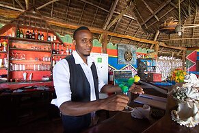 Pakachi Beach Resort & Hotel