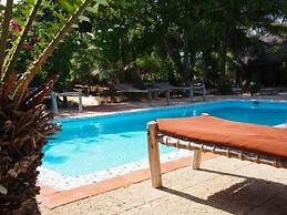 Pakachi Beach Resort & Hotel