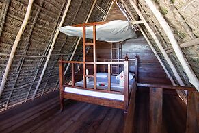 Pakachi Beach Resort & Hotel