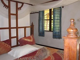 Pakachi Beach Resort & Hotel