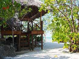 Pakachi Beach Resort & Hotel