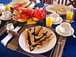 Pakachi Beach Resort & Hotel