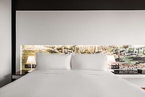 Hilton Madrid Airport