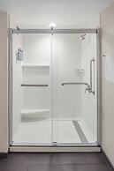 Courtyard by Marriott Portland Airport