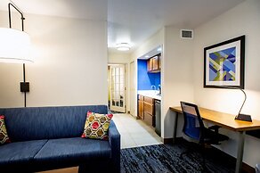 Holiday Inn Express Hotel & Suites Wausau by IHG